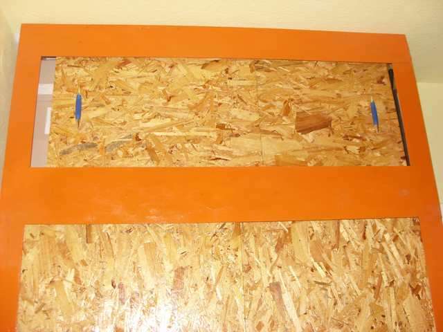Sehr stabiler Garderoben- / Kleiderschrank